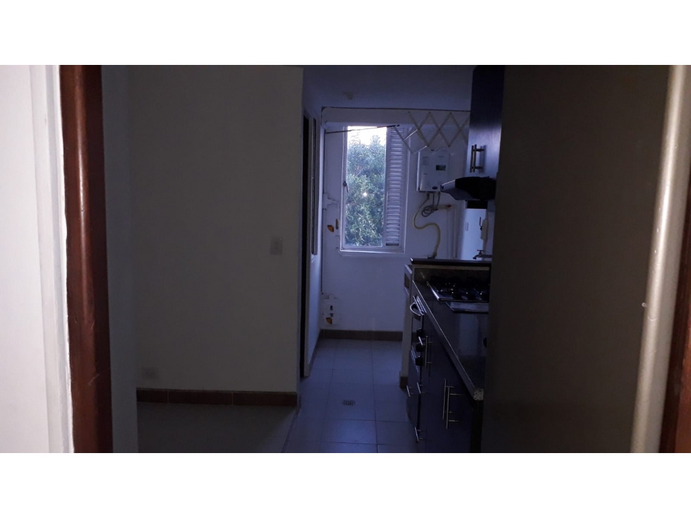 Se vende hermoso apartamento ubicado en laureles 4to piso — foto 3