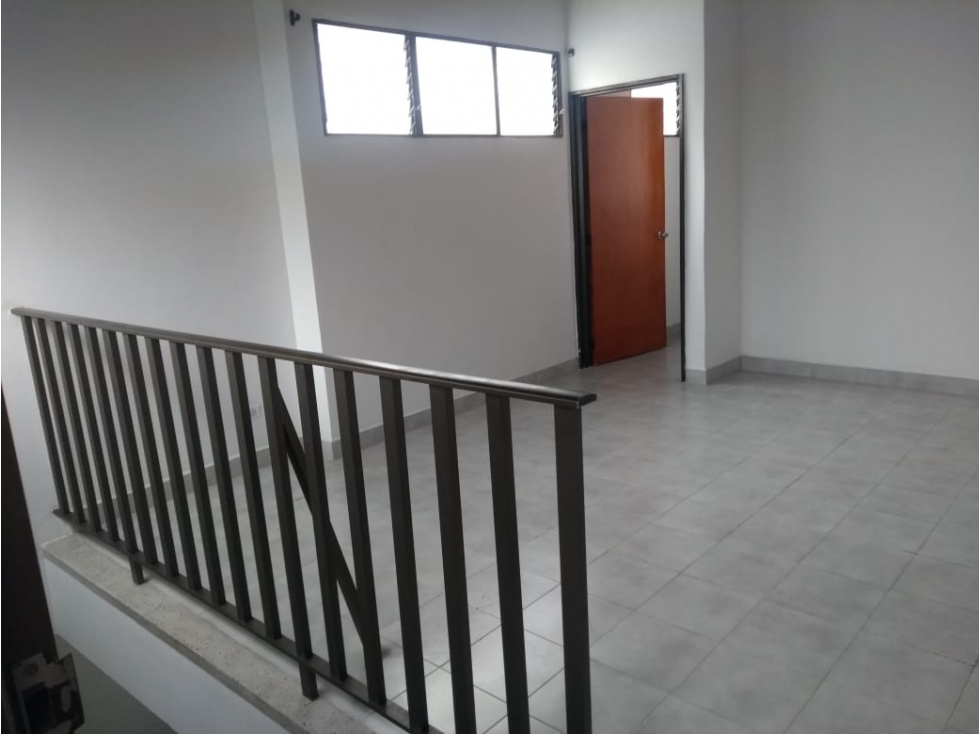 Apartamento en Arriendo Sector Laureles Nogal — foto 6