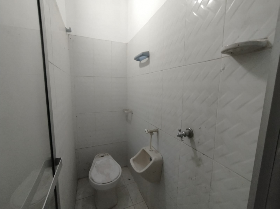 Casa comercial en arriendo sector boston primer piso — foto 5