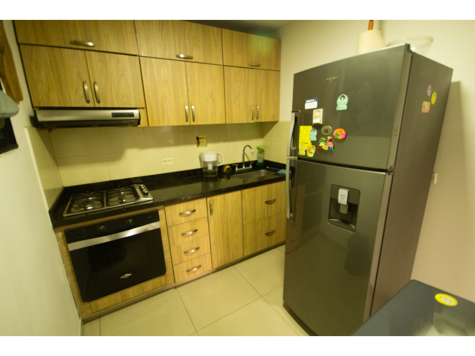 Se vende hermoso apartamento quinto piso con ascensor Simon Bolivar — foto 6