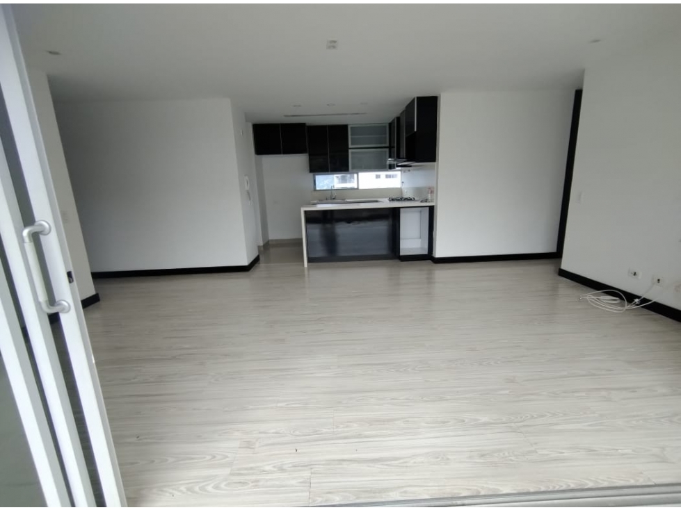Apartamento en arriendo los Balsos el poblado Medellín — foto 4