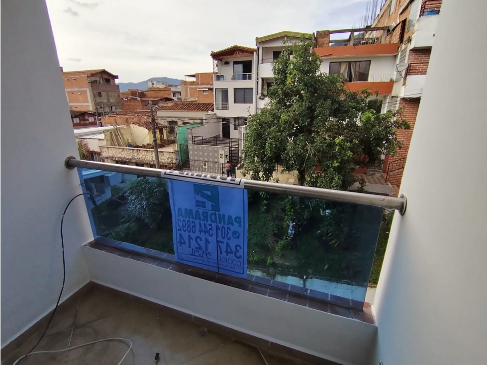 Apartaestudio en arriendo en el sector de Villa hermosa — foto 5