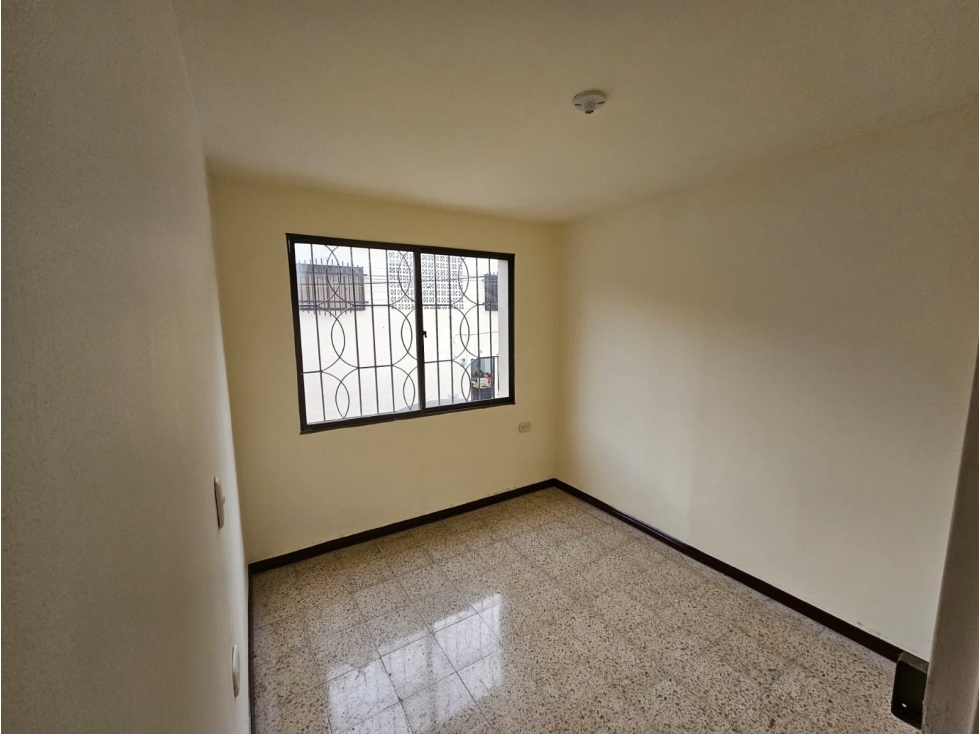 Apartamento en Arriendo sector los Alpes — foto 4