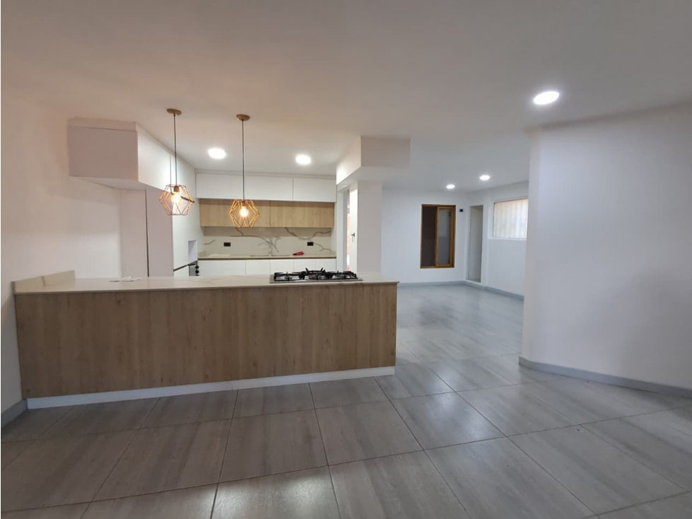 Apartamento en arriendo sector laureles — foto 3