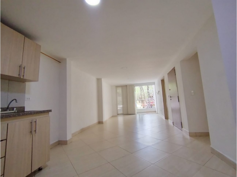Apartamento Sector Belén Aliadas en Arriendo — foto 3
