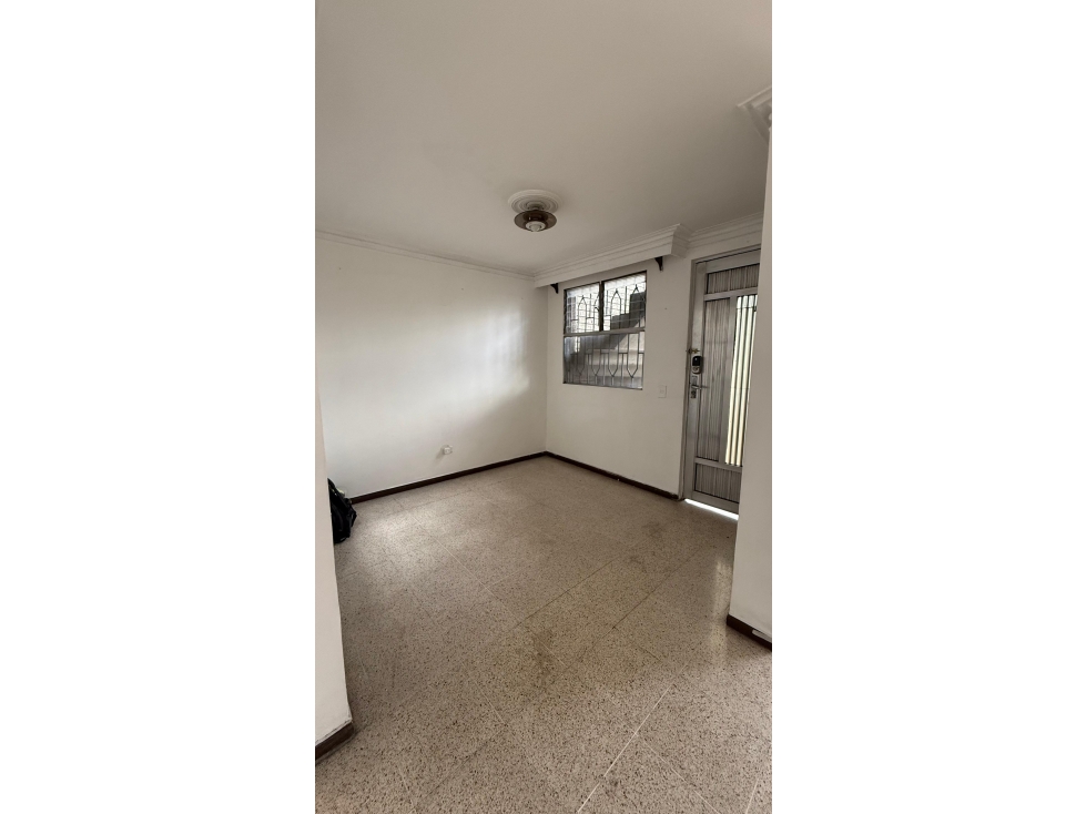 Se vende Casa en sector de las mercedes 2 piso — foto 3