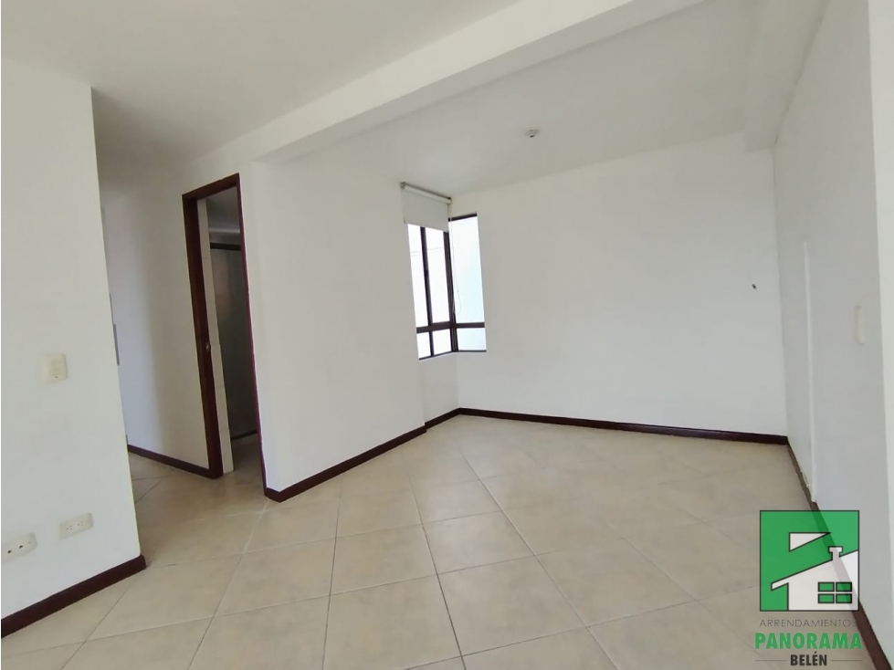Apartamento en Arriendo Sector Loma de Los Bernal — foto 5