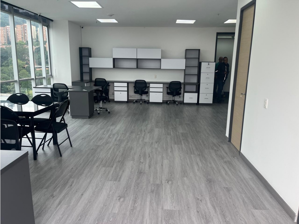 oficina en arriendo , Manila el poblado