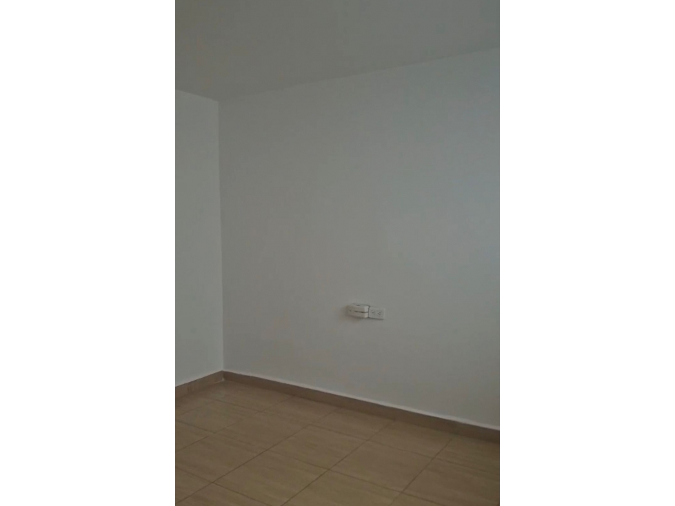 Se arrienda apartamento segundo piso Belen San Bernardo — foto 2