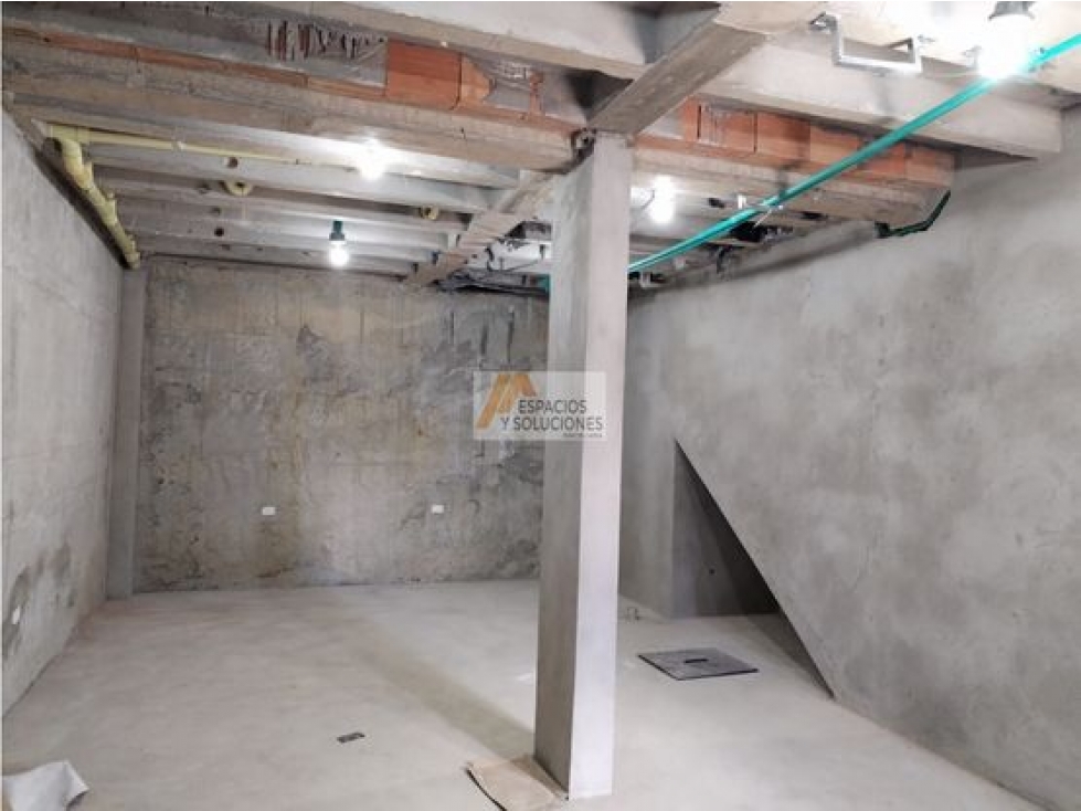ARRIENDO LOCAL EN FLORIDABLANCA - BARRIO PALMERAS - 1