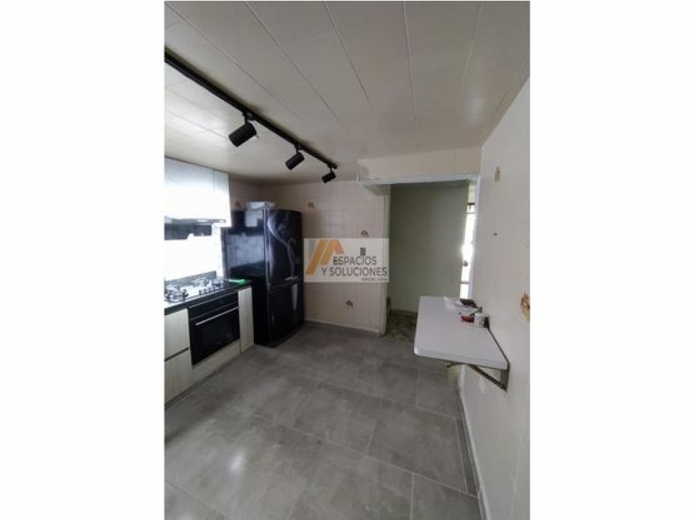 VENTA DE CASA EN EL BARRIO SAN LUIS - 3