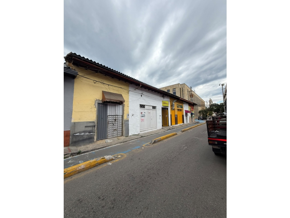 VENTA DE PROPIEDAD COMERCIAL EN EL CENTRO DE BUCARAMANGA - 3