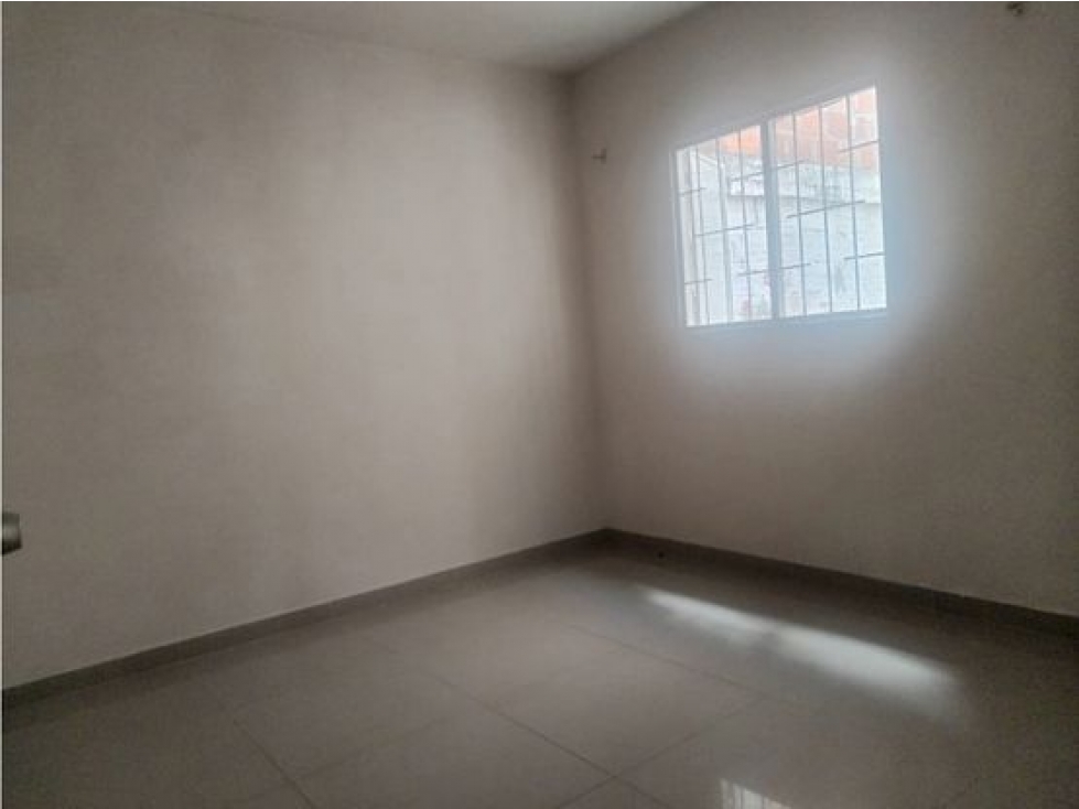 ARRIENDO APARTAMENTO BARRIO EL DORADO — foto 6