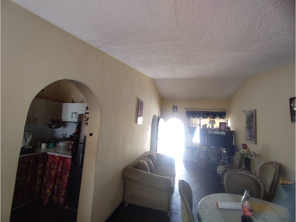 VENTA DE CASA EN EL POBLADO - GIRÓN - 4