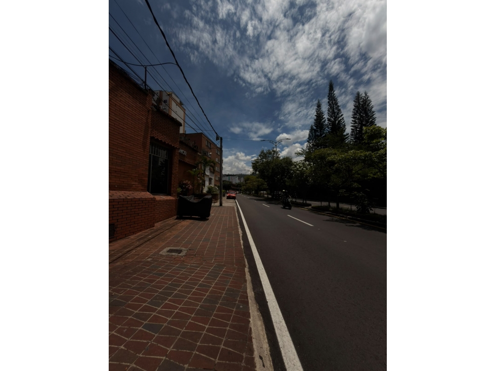 ARRIENDO LOCAL EN MEJORAS PUBLICAS - 3