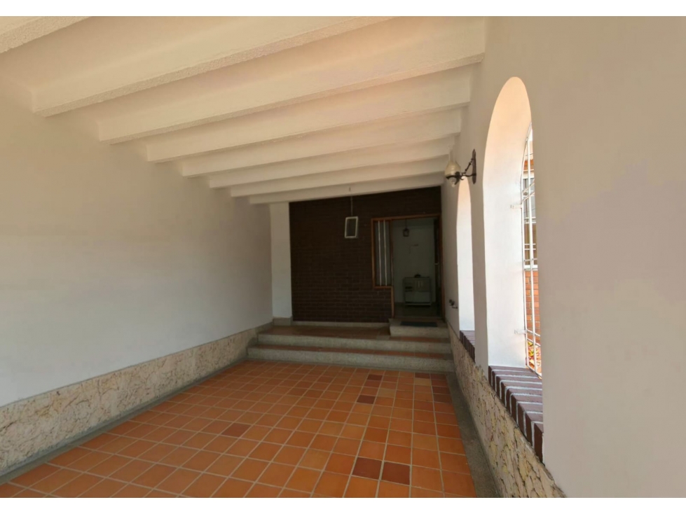 VENTA DE CASA EN FONTANA - 5