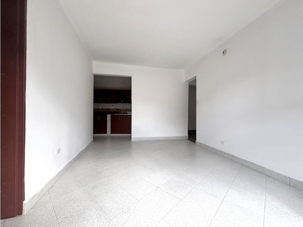 ARRIENDO APARTAMENTO DE DOS NIVELES EN ENVIGADO - LA MAGNOLIA