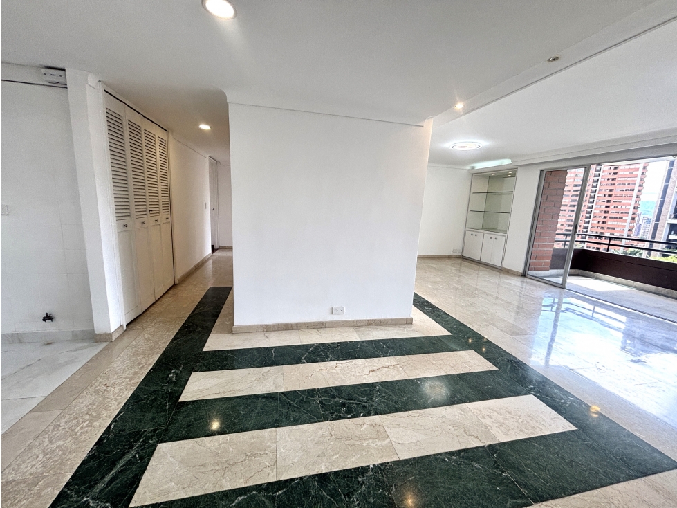 ARRIENDO APARTAMENTO EN POBLADO - LOMA LOS PARRA — foto 3