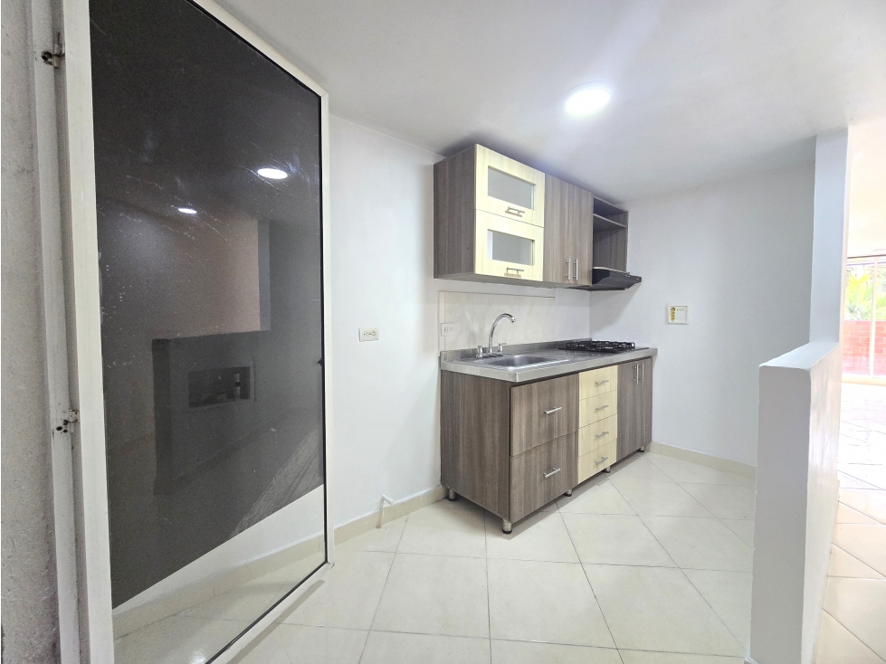 ARRIENDO APARTAMENTO EN ENVIGADO - LA MINA — foto 2