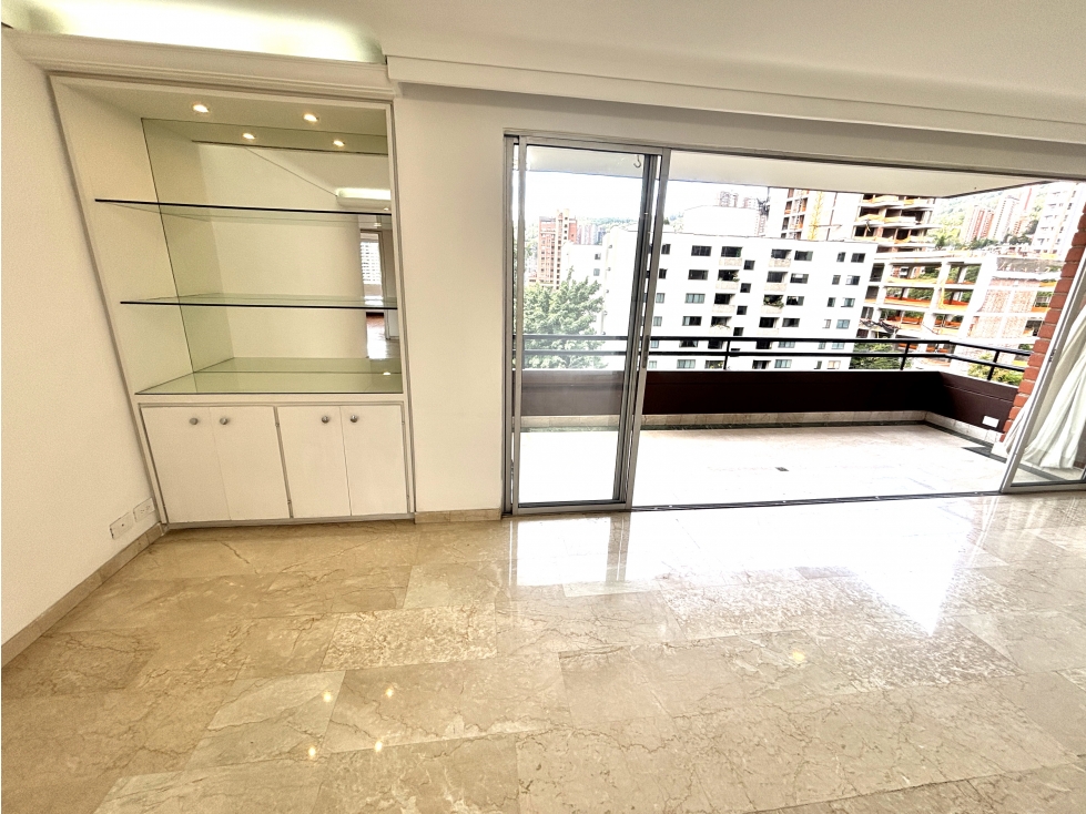 ARRIENDO APARTAMENTO EN POBLADO - LOMA LOS PARRA — foto 2