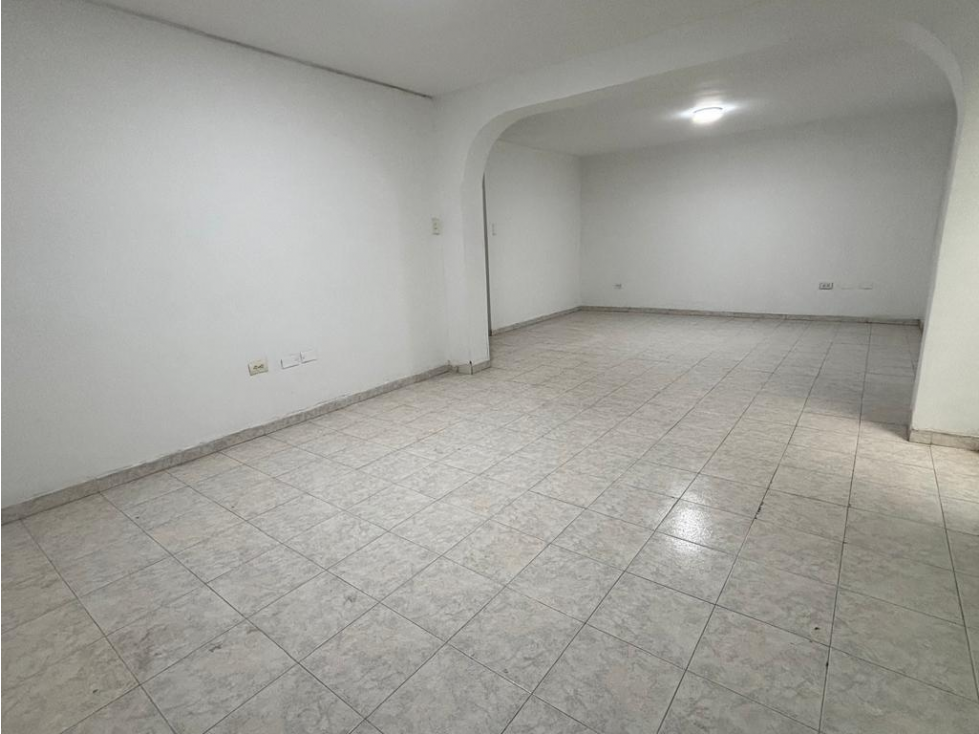 VENTA CASA COMERCIAL SECTOR CAPRI SUR - 5