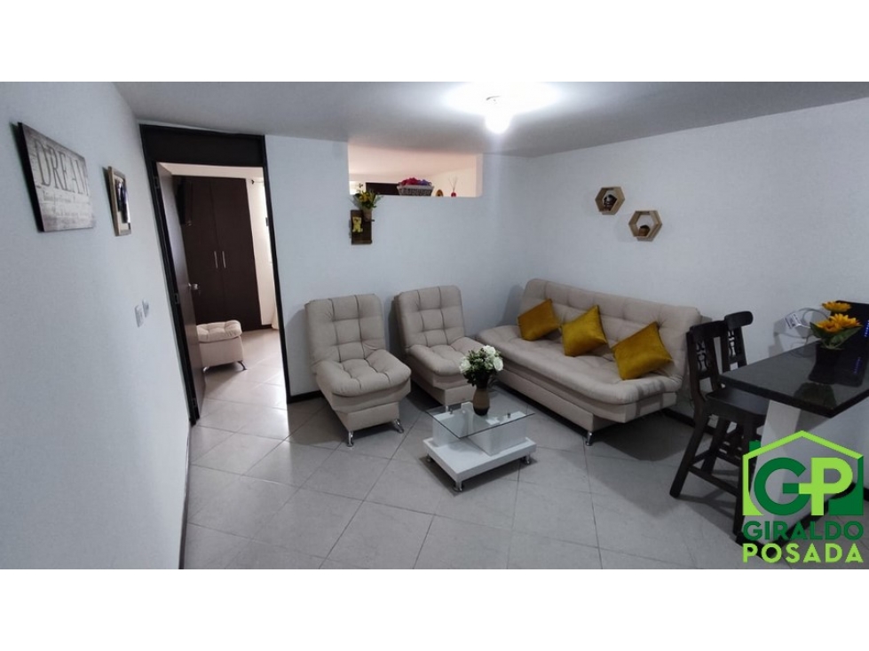 ARRIENDO APARTAESTUDIO EN EL CENTRO LA CANDELARÍA