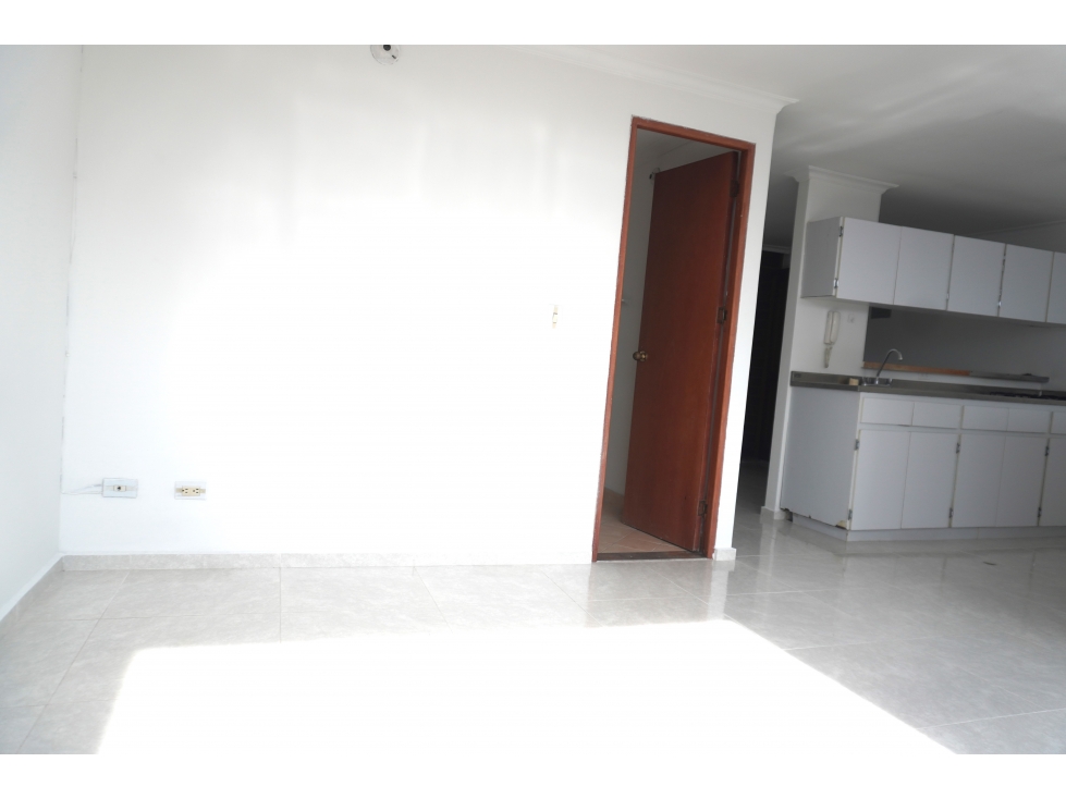 VENDO APARTAESTUDIO EN EL POBLADO - LOMA DEL INDIO — foto 4