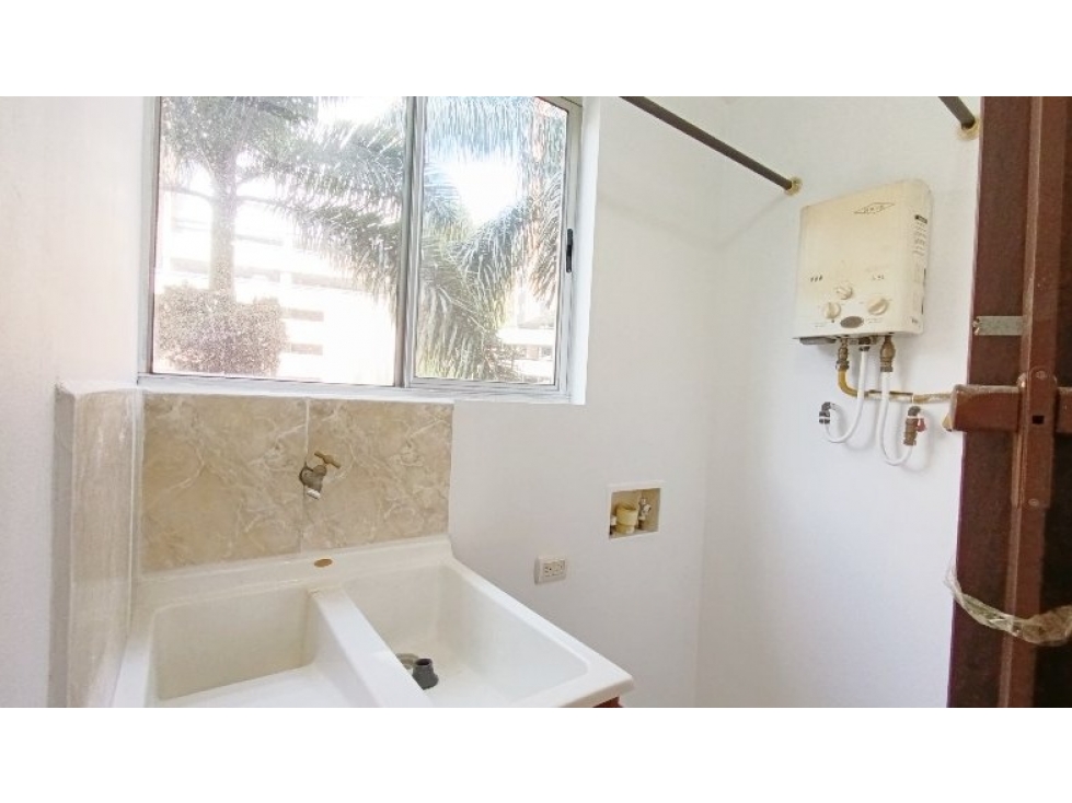 ARRIENDO APARTAMENTO EN ENVIGADO - LOMA DEL ESMERALDAL — foto 5