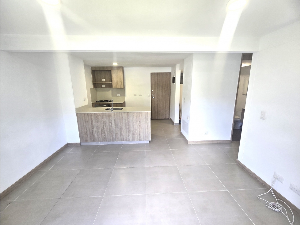 ARRIENDO APARTAMENTO EN ENVIGADO - EL CHINGUI — foto 2