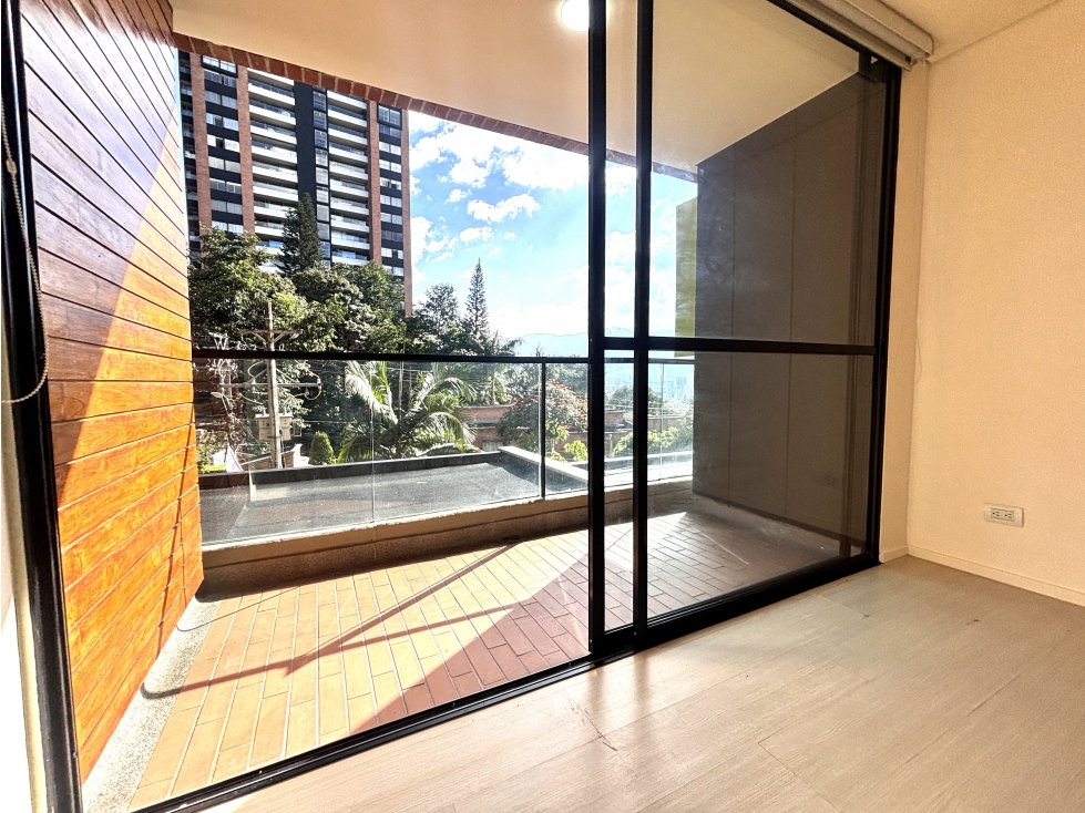 ARRIENDO APARTAMENTO EN ENVIGADO - LOMA DE LAS BRUJAS — foto 4