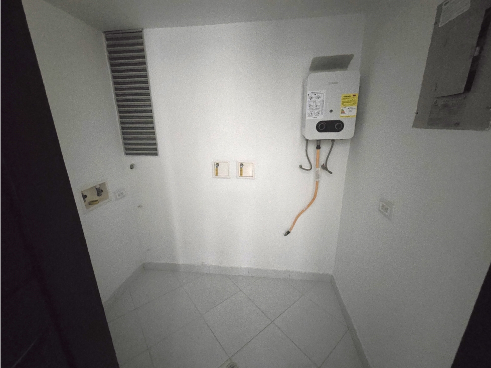 ARRIENDO APARTAMENTO EN SABANETA - AVES MARÍA — foto 5