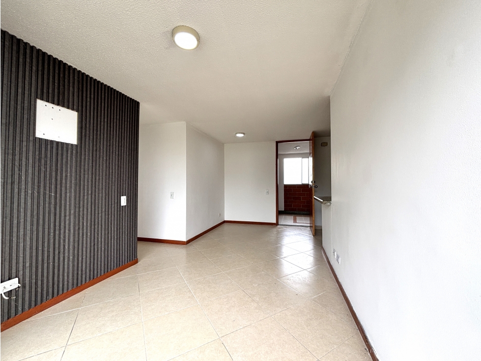 ARRIENDO APARTAMENTO EN EL POBLADO - LOMA DEL INDIO — foto 2