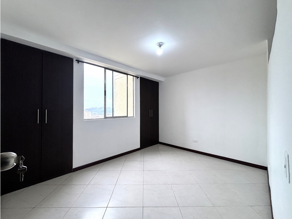 ARRIENDO APARTAESTUDIO EN EL CENTRO LA CANDELARÍA - 6