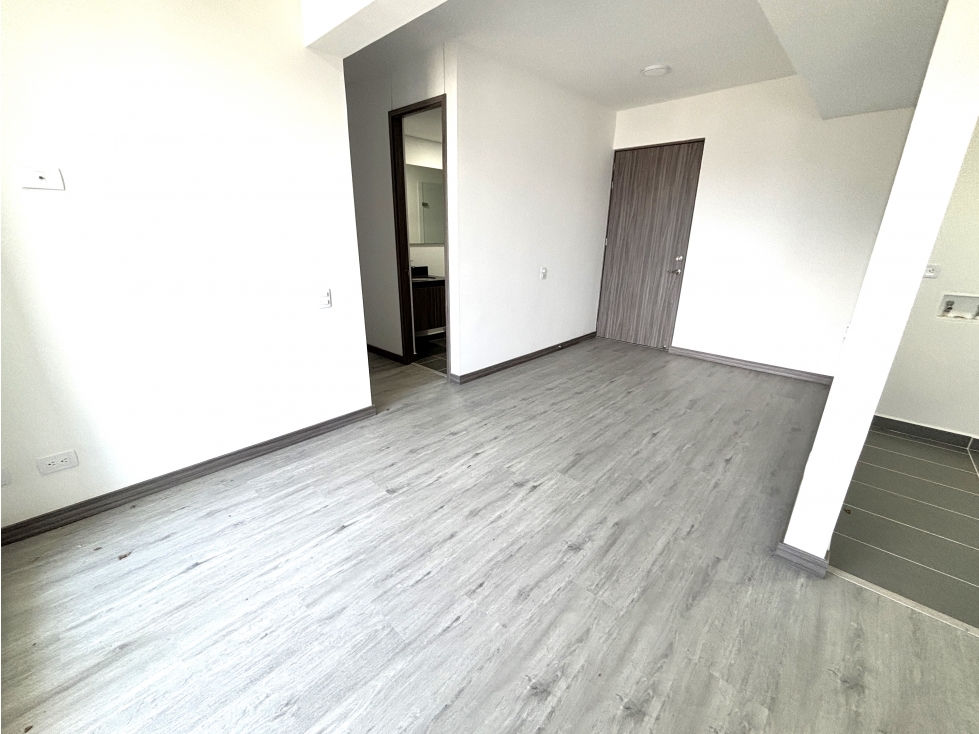 ARRIENDO APARTAMENTO PARA ESTRENAR EN POBLADO - PALMAS — foto 2