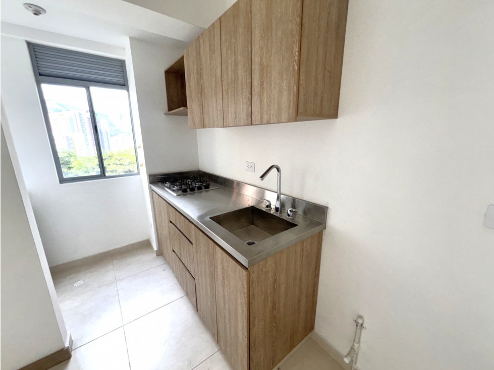 VENDO APARTAMENTO PARA ESTRENAR EN SABANETA - LAS LOMITAS — foto 4