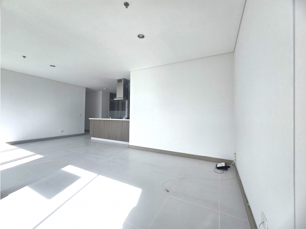 ARRIENDO APARTAMENTO EN EL POBLADO - CASTROPOL
