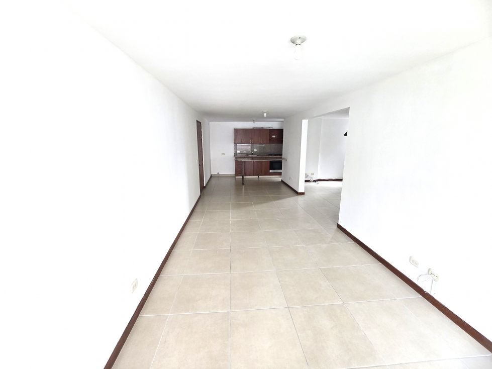 ARRIENDO APARTAMENTO EN POBLADO - CASTROPOL