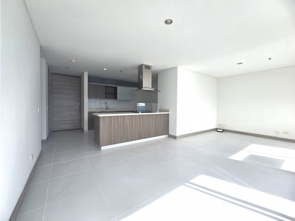 ARRIENDO APARTAMENTO EN EL POBLADO - CASTROPOL — foto 4