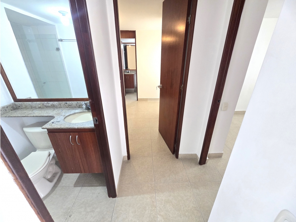 ARRIENDO APARTAMENTO EN POBLADO - AGUACATALA - 6