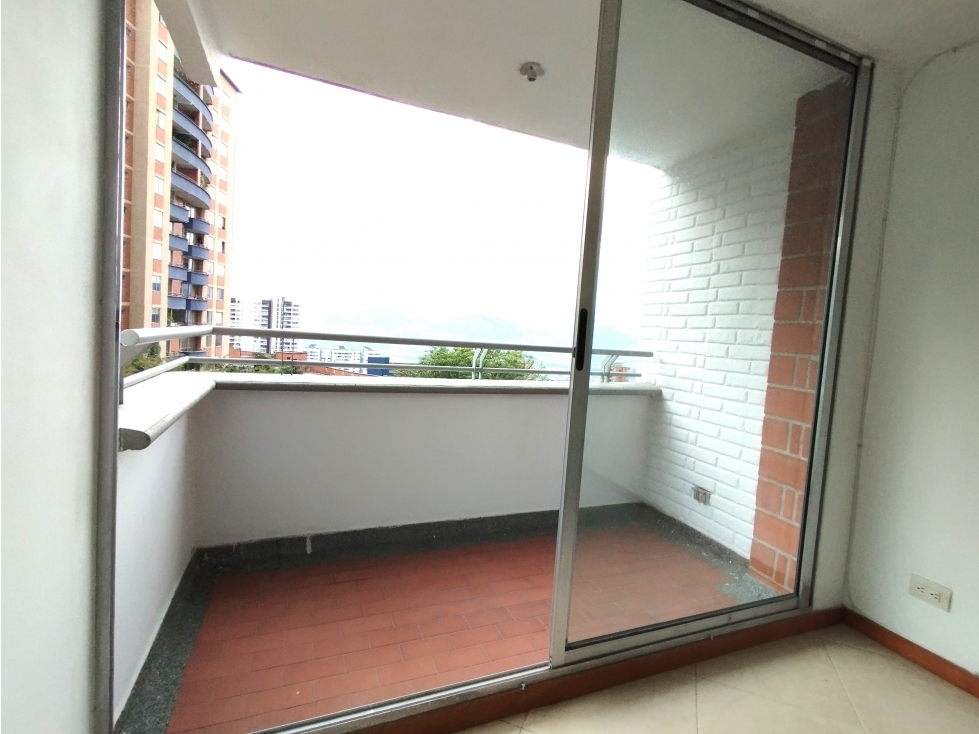 ARRIENDO APARTAMENTO EN EL POBLADO - LOMA DEL INDIO - 3