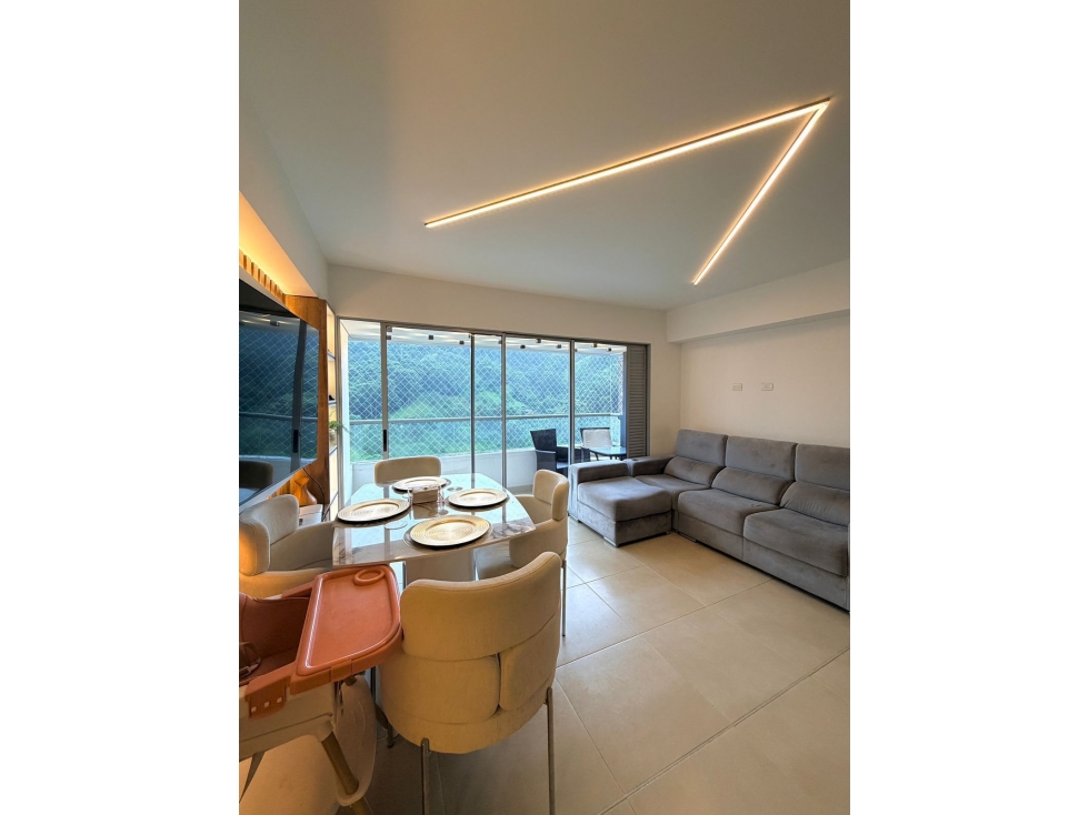 VENDO APARTAMENTO EN SABANETA - TRES ESQUINAS