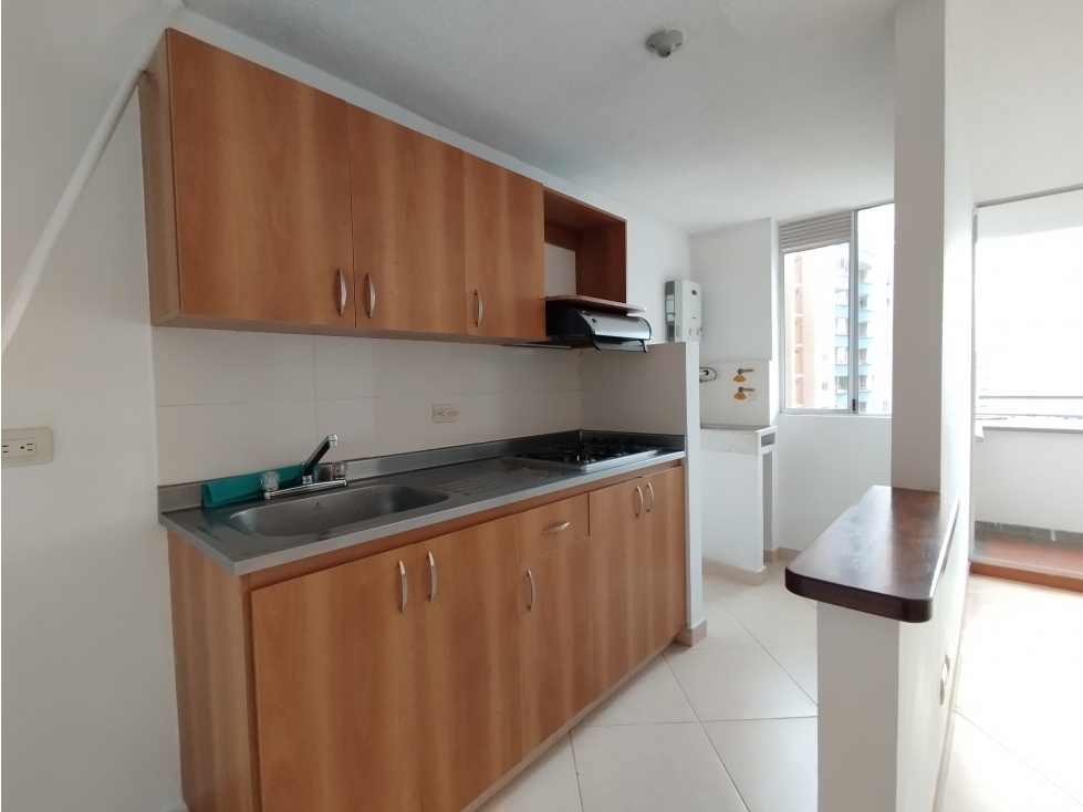 ARRIENDO APARTAMENTO EN EL POBLADO - LOMA DEL INDIO - 4