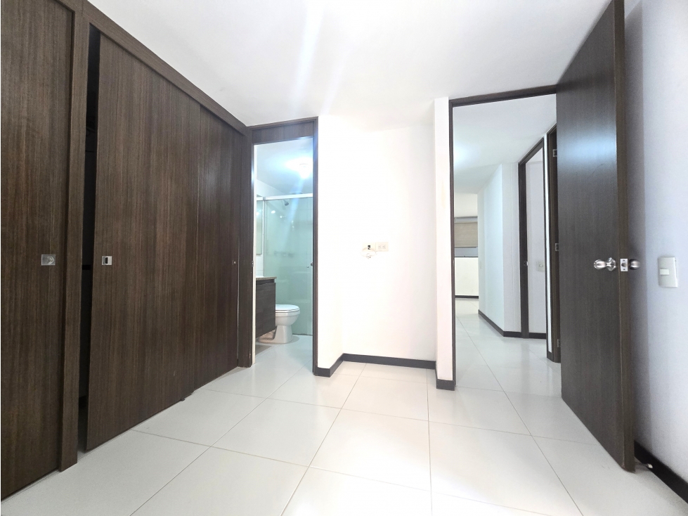 ARRIENDO APARTAMENTO EN ENVIGADO - LA CUENCA — foto 4