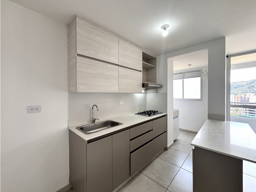 ARRIENDO APARTAMENTO EN SABANETA - AVES MARIA — foto 3