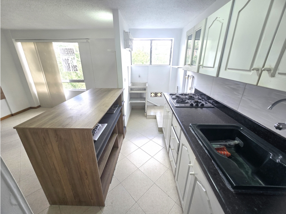 VENDO APARTAMENTO DUPLEX EN ENVIGADO - SAN JOSE — foto 3