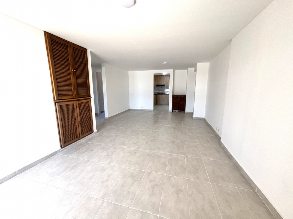 ARRIENDO APARTAMENTO EN SANTA LUCIA
