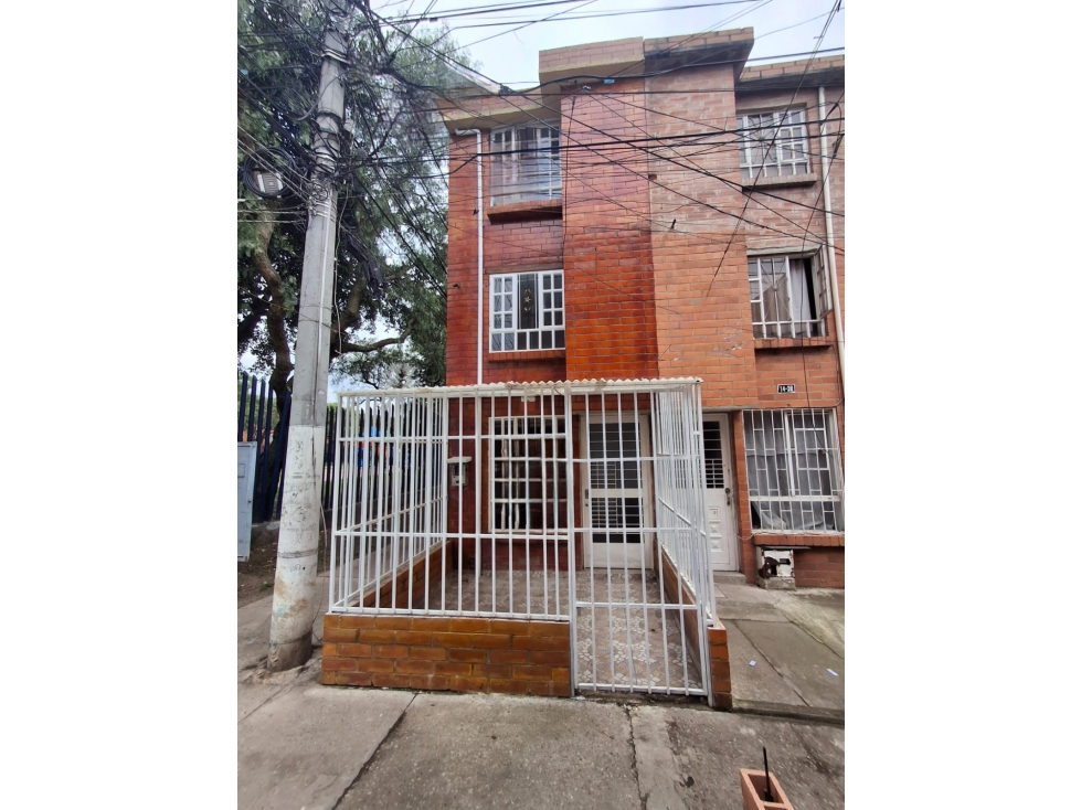 GIA 283. Casa en venta, Recodos de Mosquera Cundinamarca