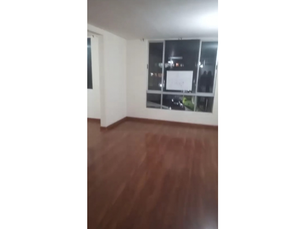 GIA 337. Apartamento en venta, El Molino, Madrid Cundinamarca — foto 3