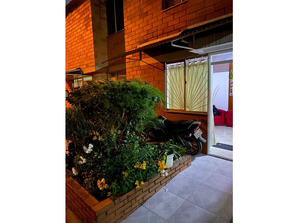 GIA 358. Casa en venta, Prados de San Andres, Funza - 3