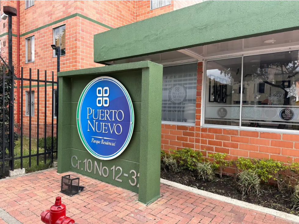 GIA 348. Apartamento en venta, Puerto Nuevo, Mosquera